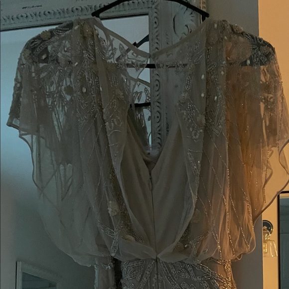 Aidan Matrix Gold Beaded Flutter Sleeve V Neck Gown - Picture 5 of 6